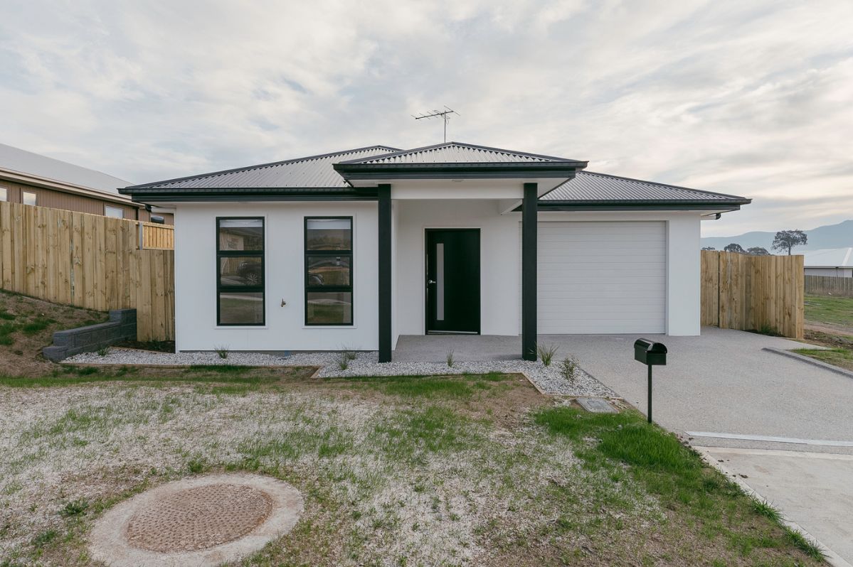 Modern 3-Bedroom HPS - Bottlebrush Way, Risdon Vale TAS — Home image 2
