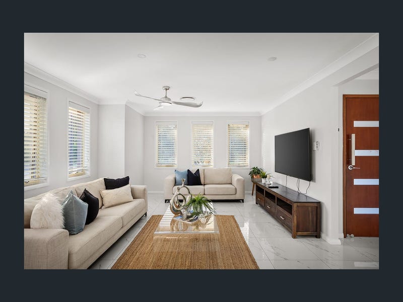 Beautiful 4-bedroom home — Home image 6