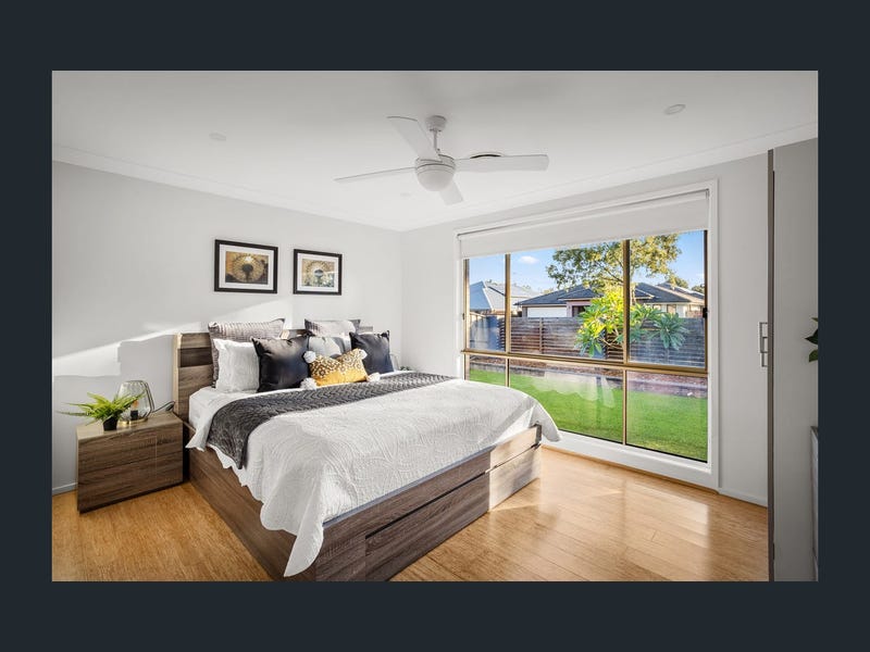 Beautiful 4-bedroom home — Home image 8