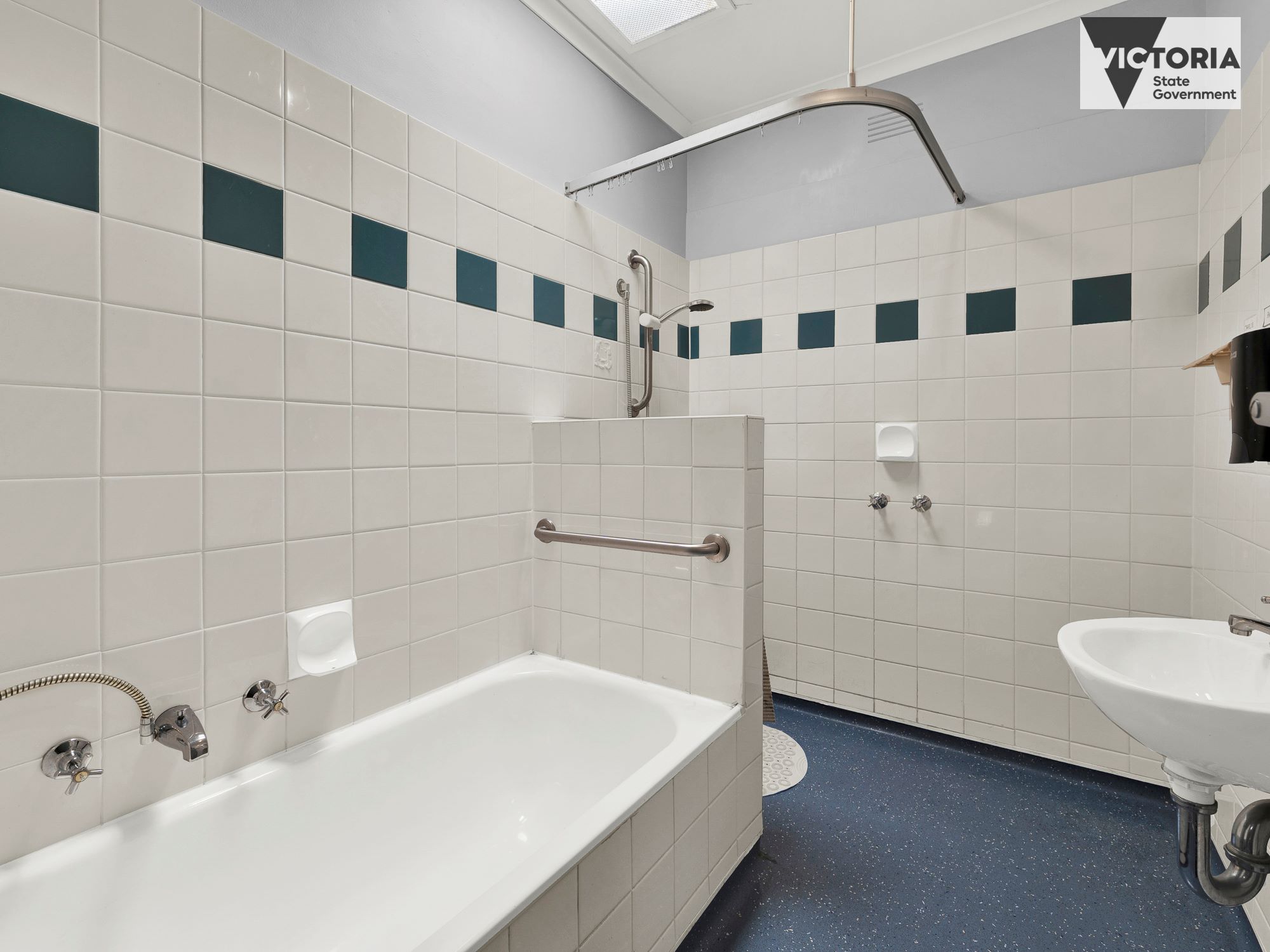 Seeking a new housemate in leafy Bundoora — Home image 8