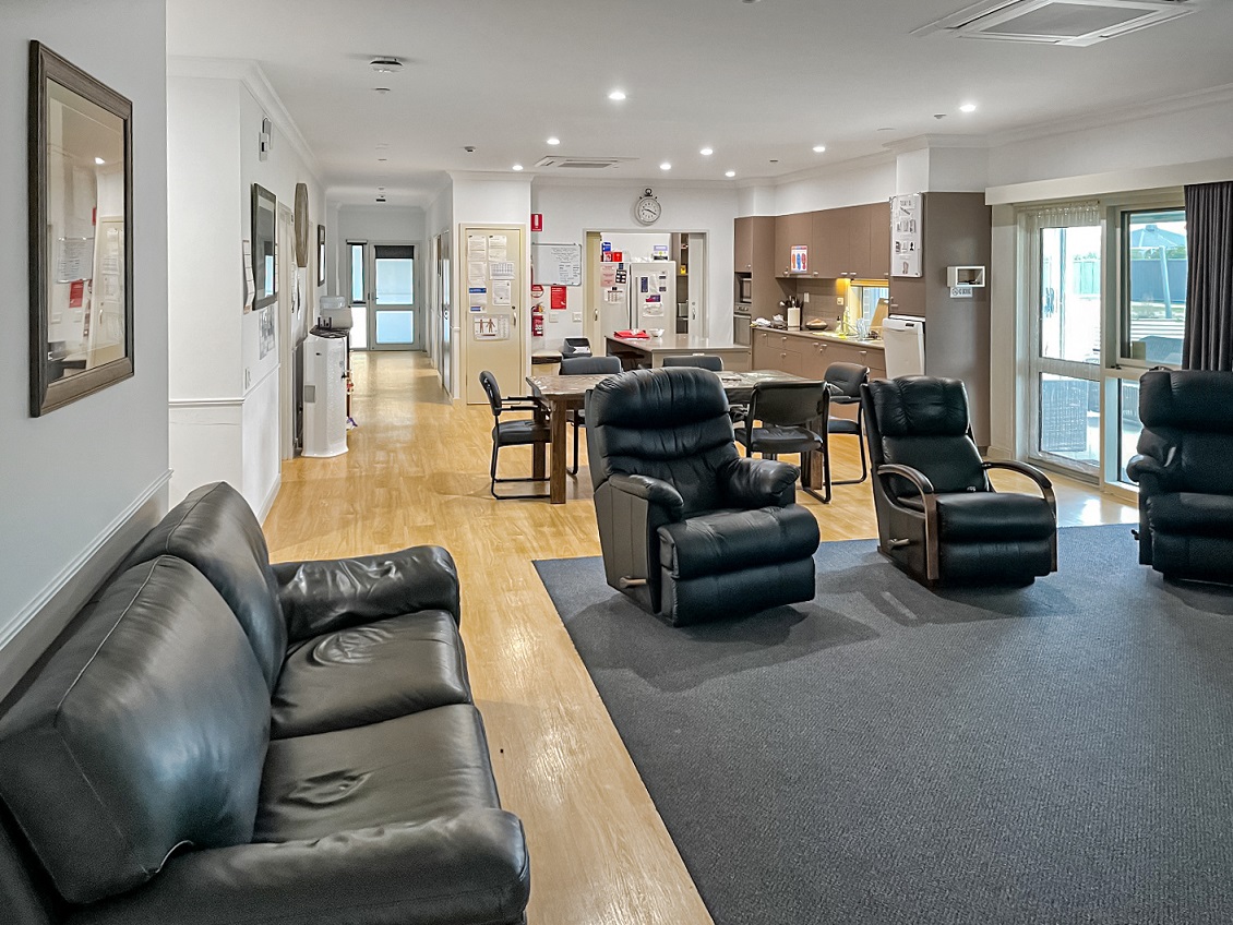 Robust property in scenic Colac — Home image 5