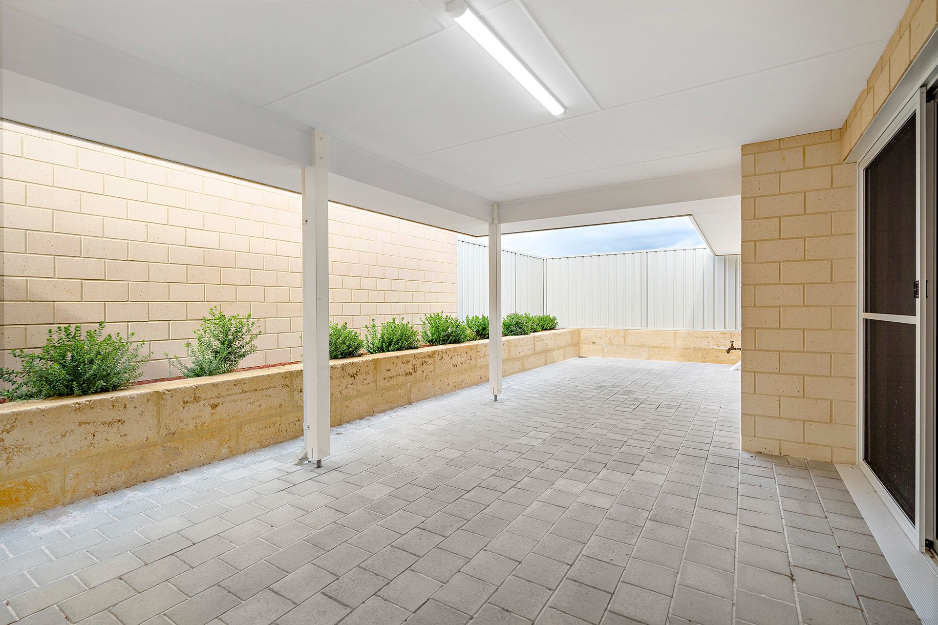 Beautiful West End Villas in beachside Geraldton — Home image 12