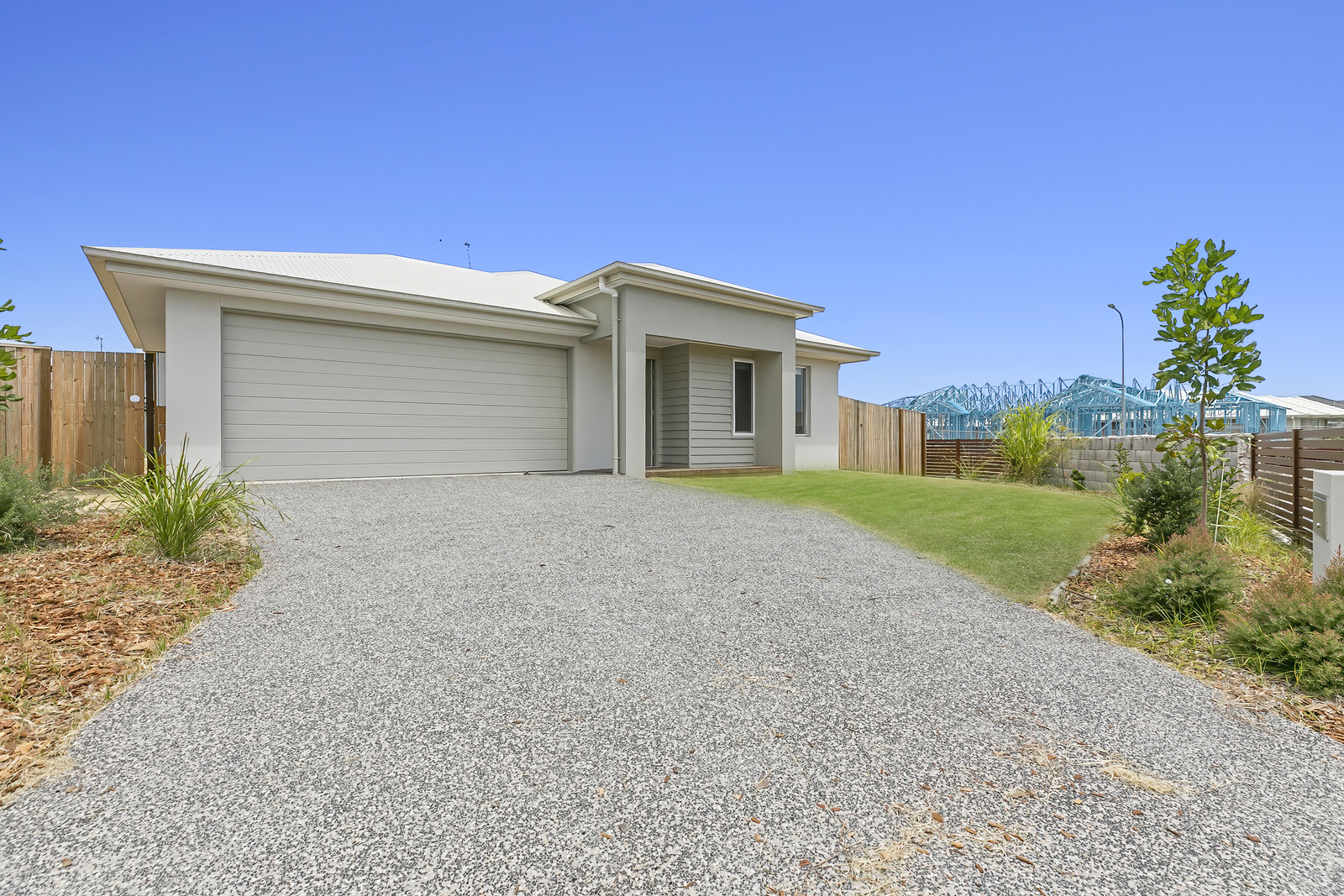 Point Vernon QLD – Improved Liveability House, Dougan Street, Point Vernon QLD — Home image 13
