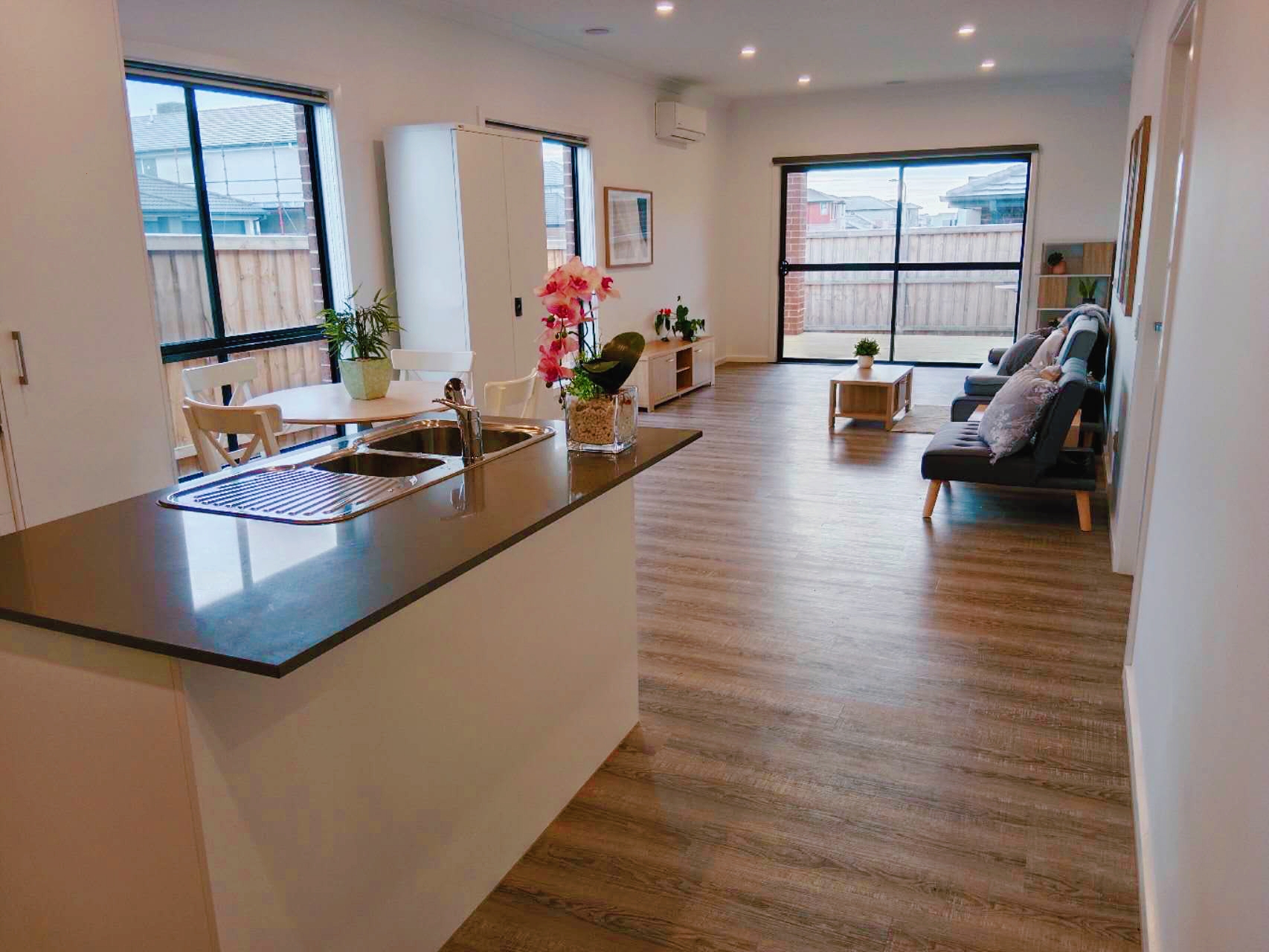 BRAND NEW ROBUST HOME - CRANBOURNE EAST — Home image 6