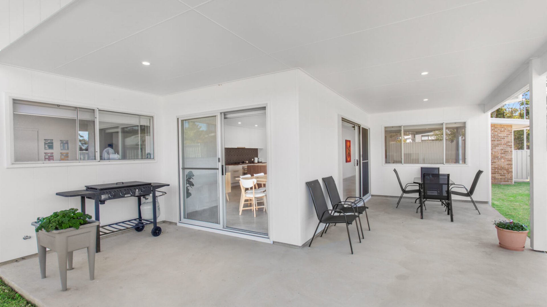 Wallabi Point 150 Property Image - Yard
