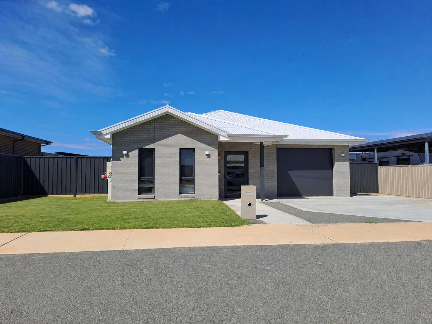 Mildura (Riverside Ave) in Mildura