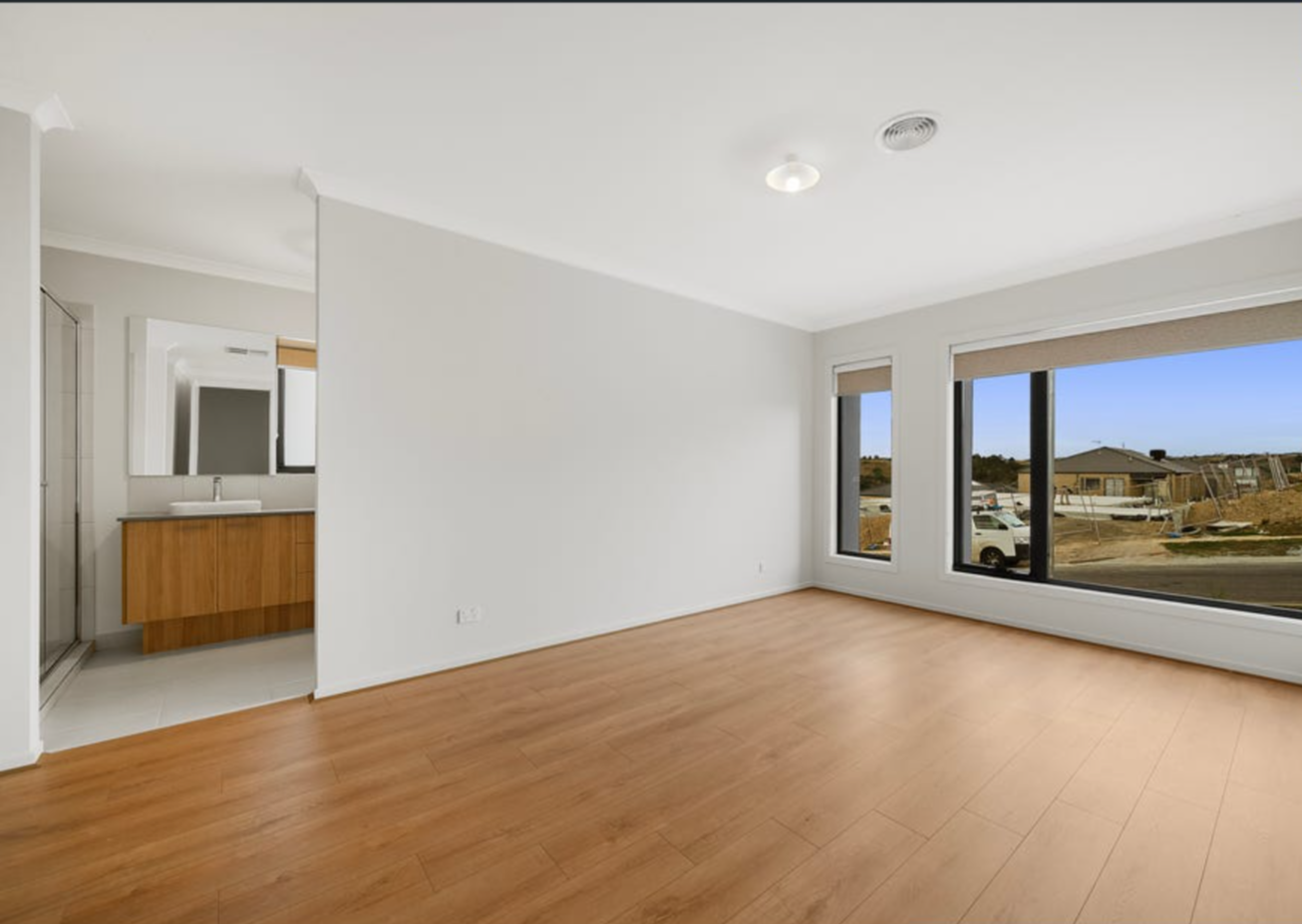 SIL House withImmediate Capacity In Bacchas Marsh — Home image 5