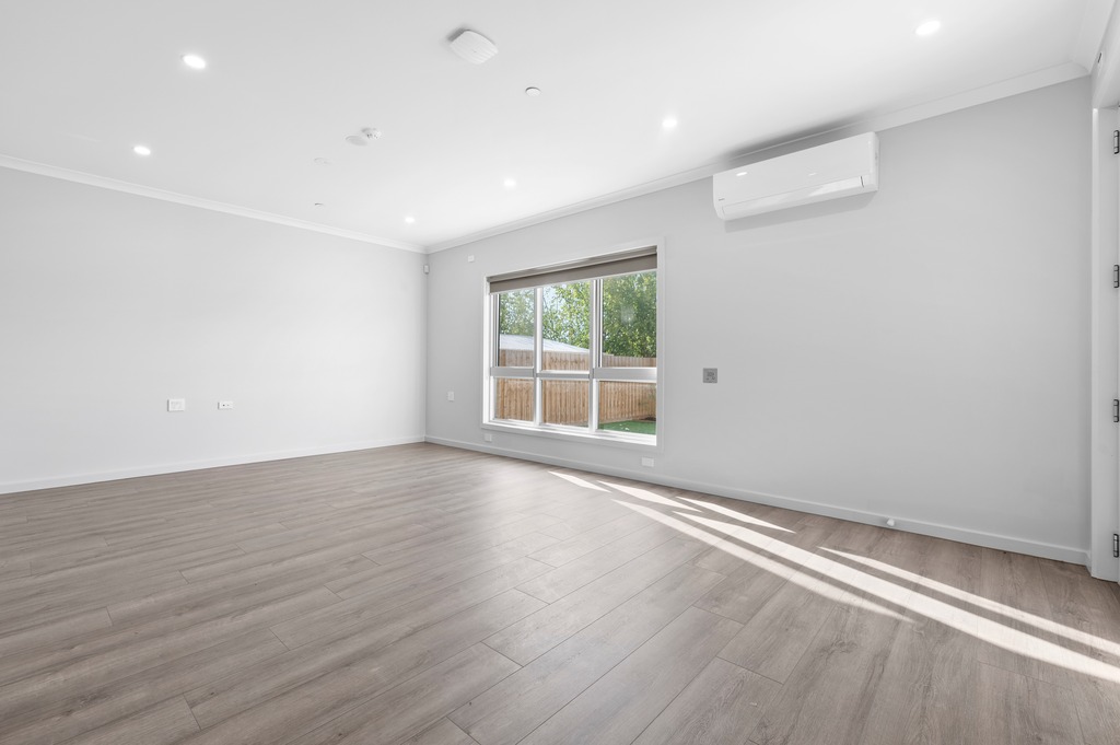 Cranbourne (Circle Dve Sth) — Home image 3
