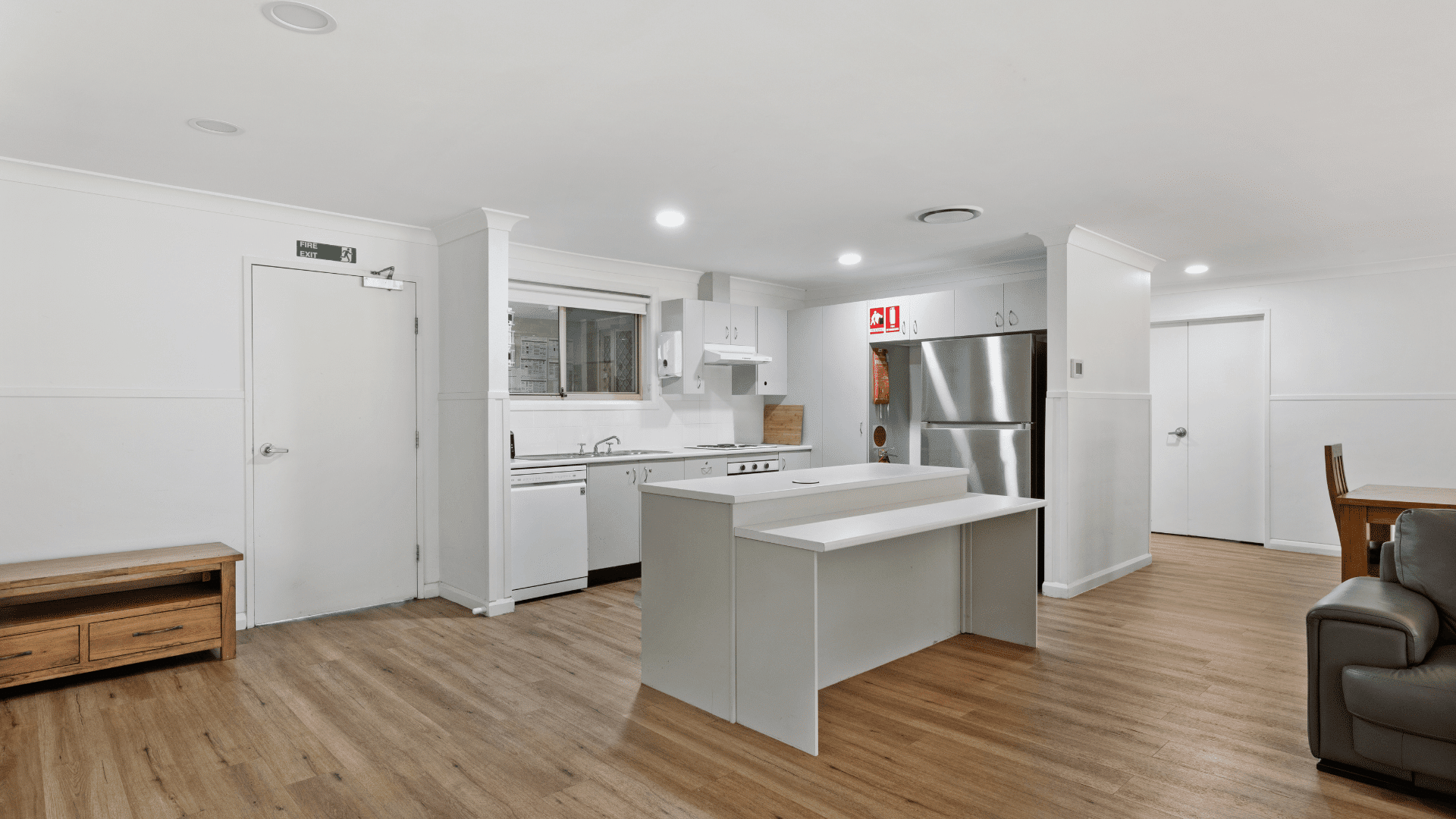 West Ryde – Shared 5-bedroom all male home — Home image 2