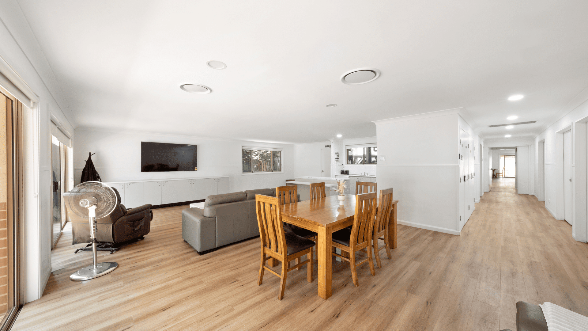 West Ryde – Shared 5-bedroom all male home — Home image 4