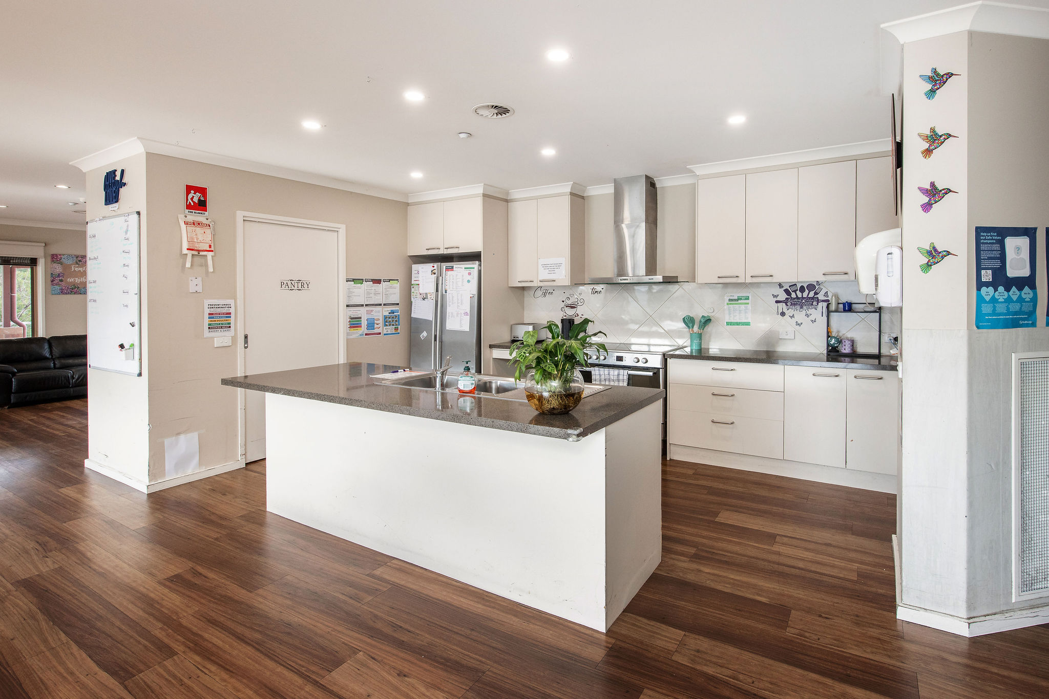 Step inside and be instantly impressed! — Home image 8
