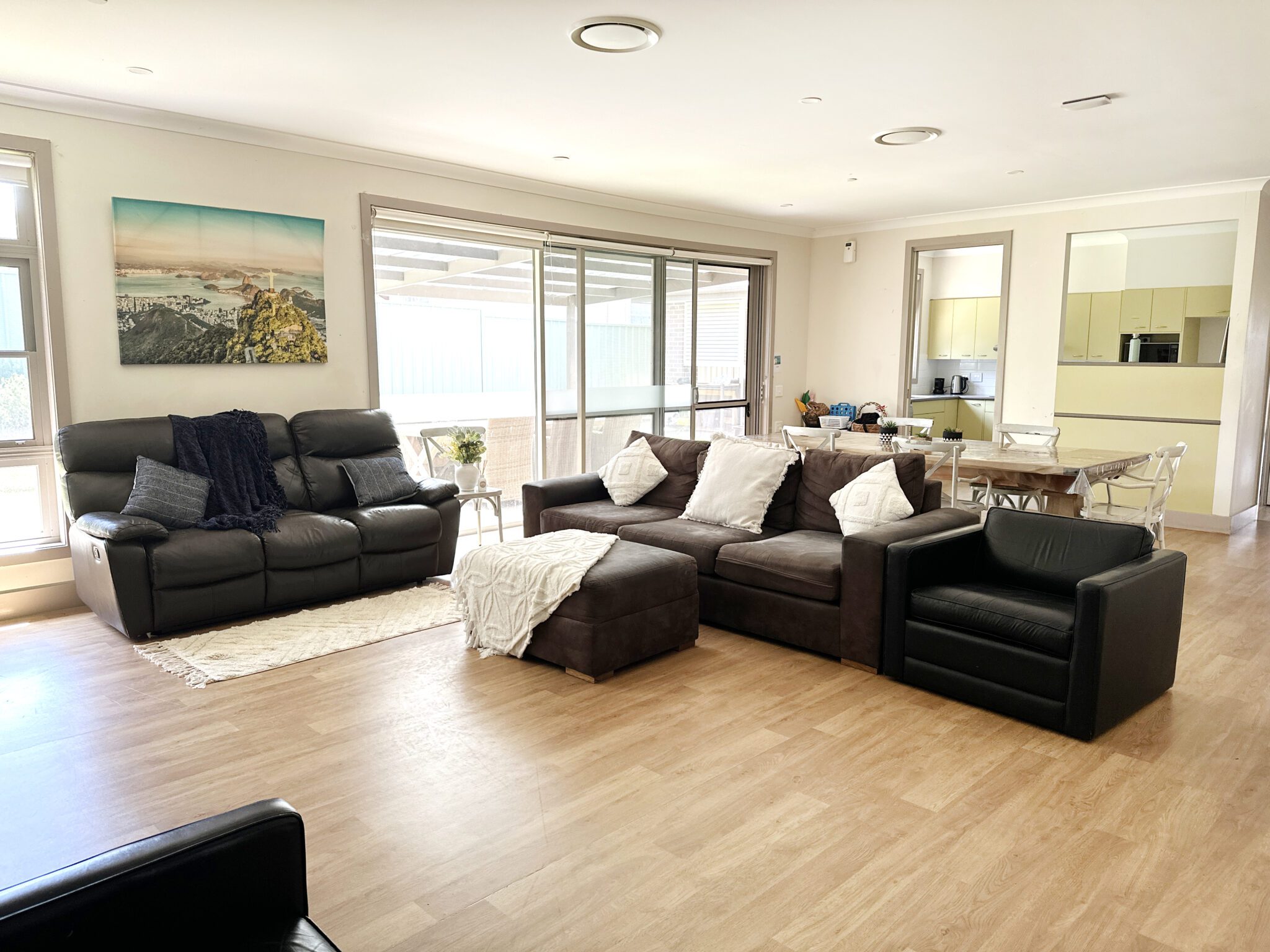 Large single level home in prime location in Jannali