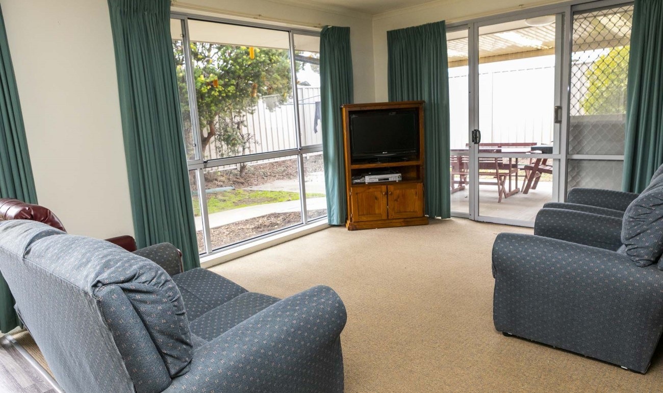 Sale Fully Accessible 5-Bedroom SDA Home Close to Train & Amenities — Home image 4