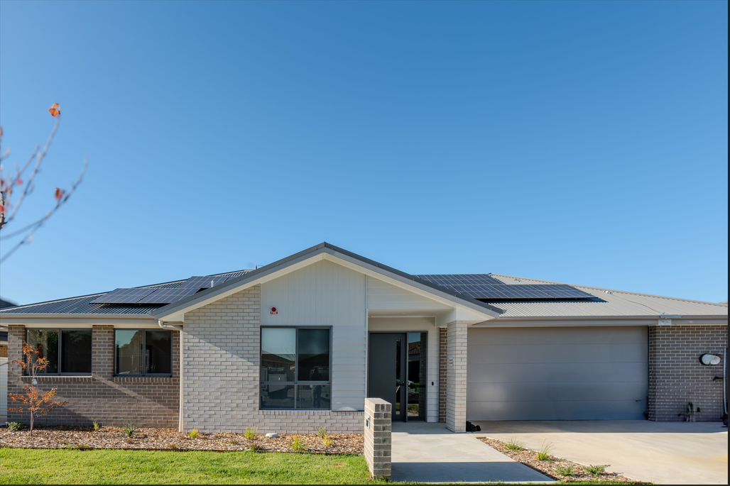 Brand new Robust Villas in Orange in Orange