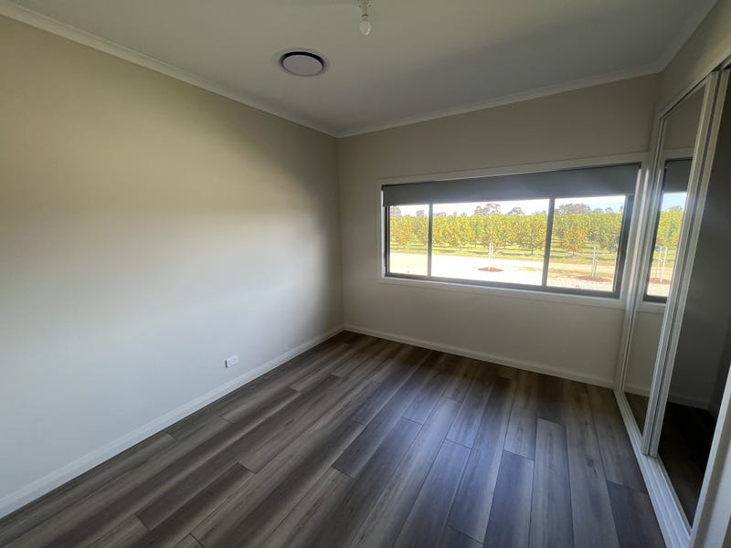 Modern and Accessible Home on Murray Valley Highway, Cobram VIC 3644 — Home image 12