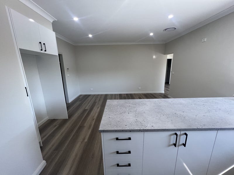 Modern and Accessible Home on Murray Valley Highway, Cobram VIC 3644 — Home image 14