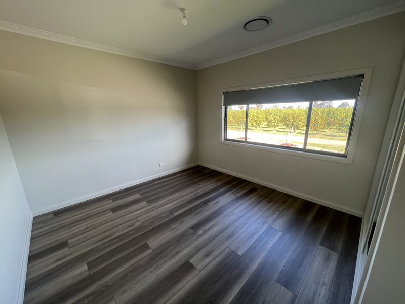 Modern and Accessible Home on Murray Valley Highway, Cobram VIC 3644 — Home image 15