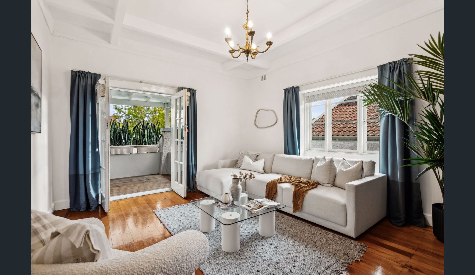Characterful Eastern Suburbs SIL Home *Call Paula 0420812081 — Home image 2
