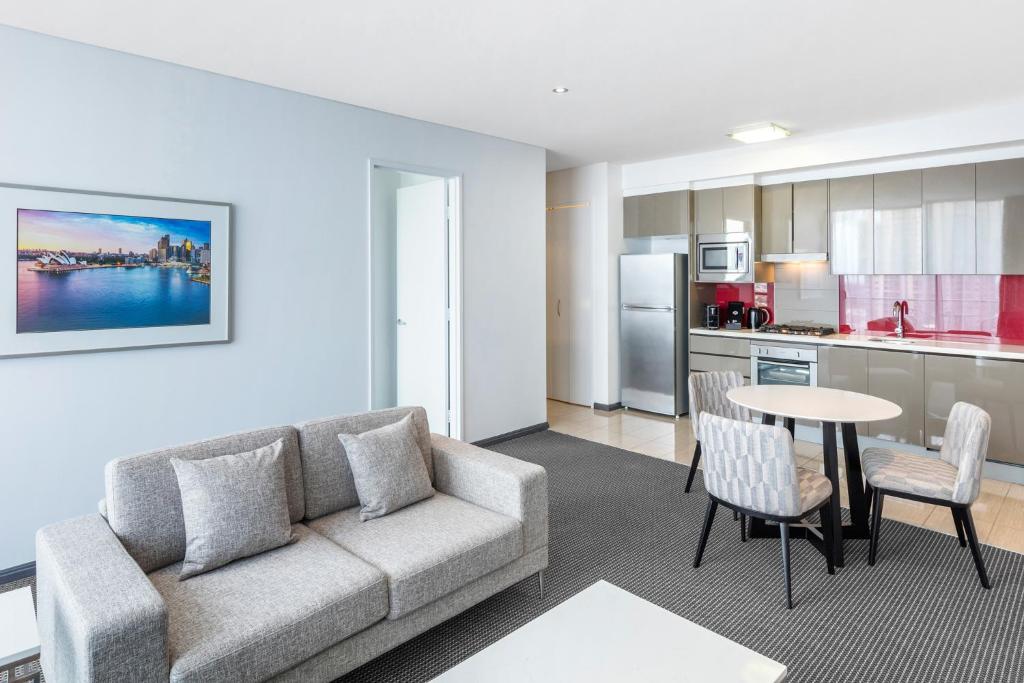 Spectacular Independent Living Disability Accommodation, Sydney CBD — Home image 6