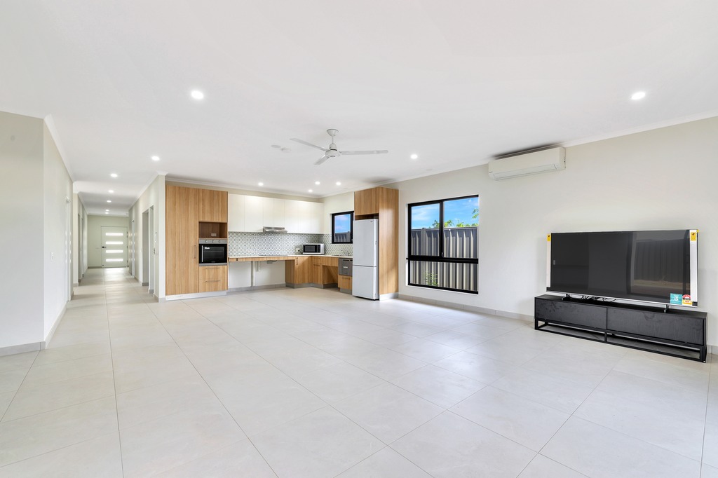 High Physical Support SDA | 2 Participant Home with Private Ensuites + OOA — Home image 2
