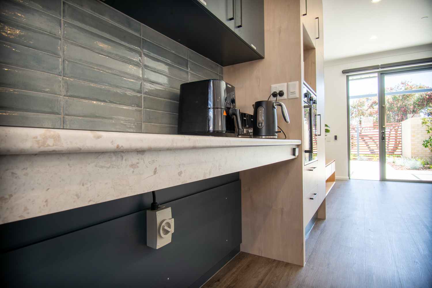 Kemp Street Pearsall SDA House B — Home image 3