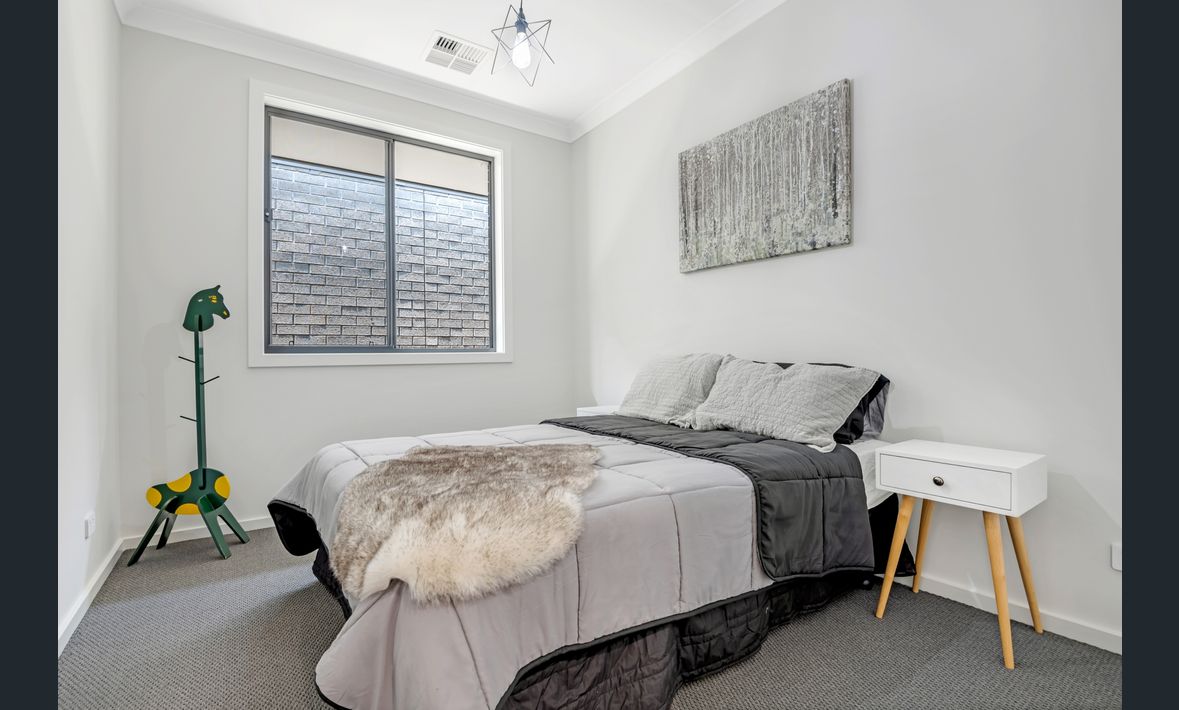 SIL - Oaklands Park — Home image 9