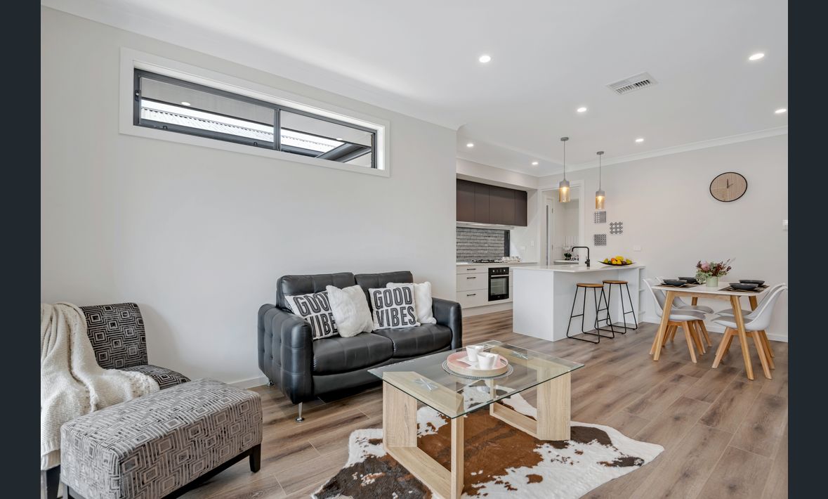 SIL - Oaklands Park — Home image 15
