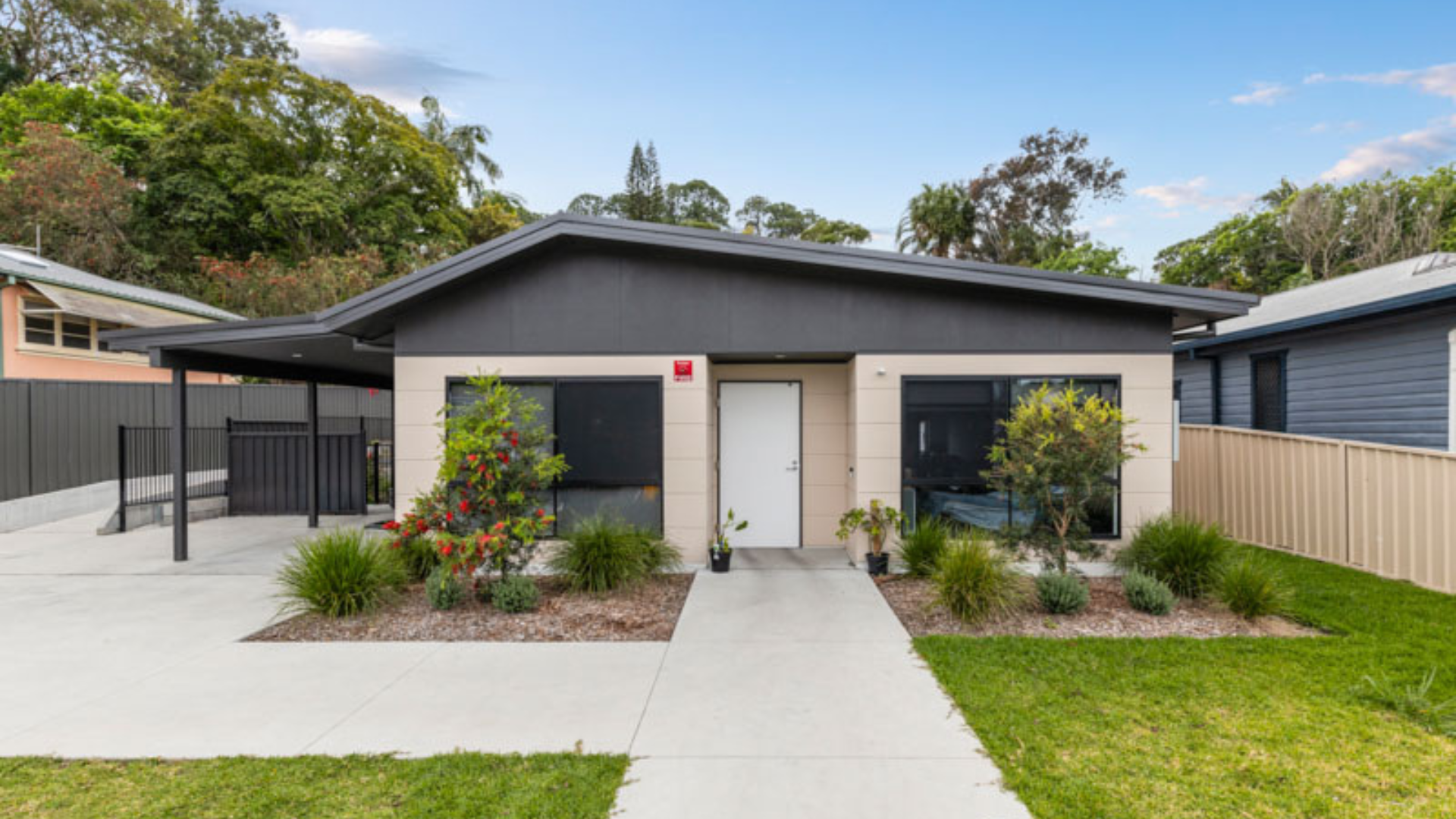 Fully Accessible House, Coffs Harbour NSW 2450 in Coffs Harbour