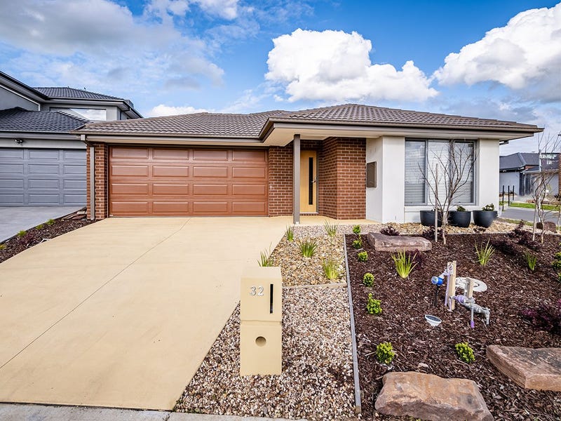 Contemporary 4-Bedroom Haven: Purpose-Built for NDIS Accommodation in Clyde North