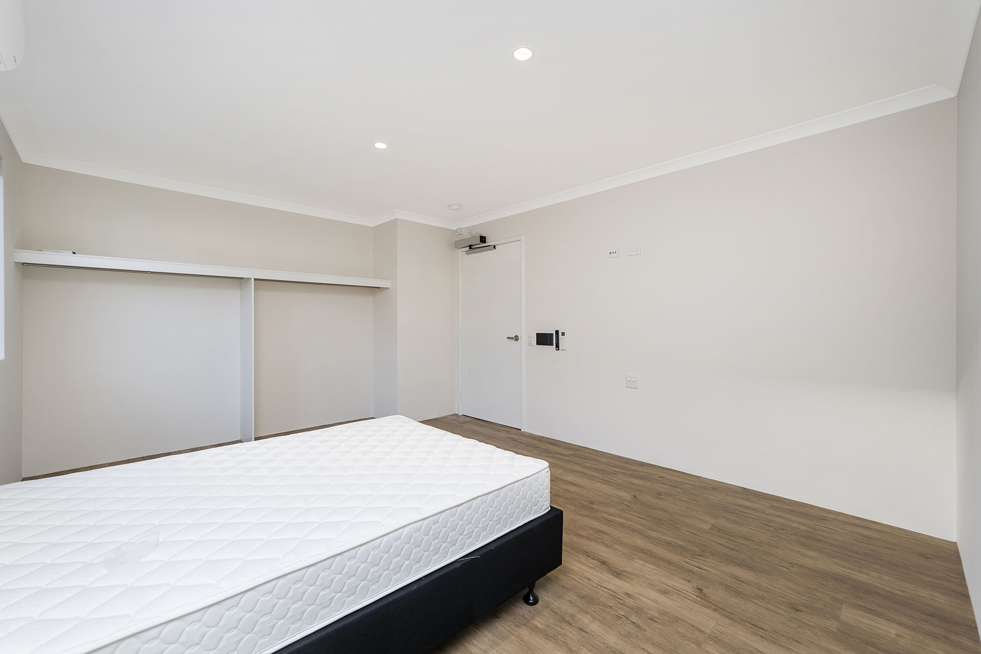 HPS 2-Resident Home in Baldivis, WA – Ready for Immediate Move in! — Home image 12