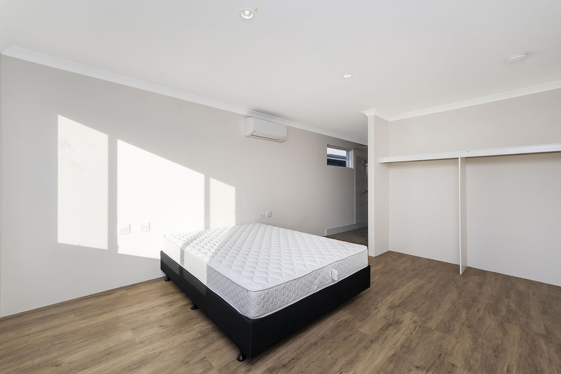 HPS 2-Resident Home in Baldivis, WA – Ready for Immediate Move in! — Home image 14