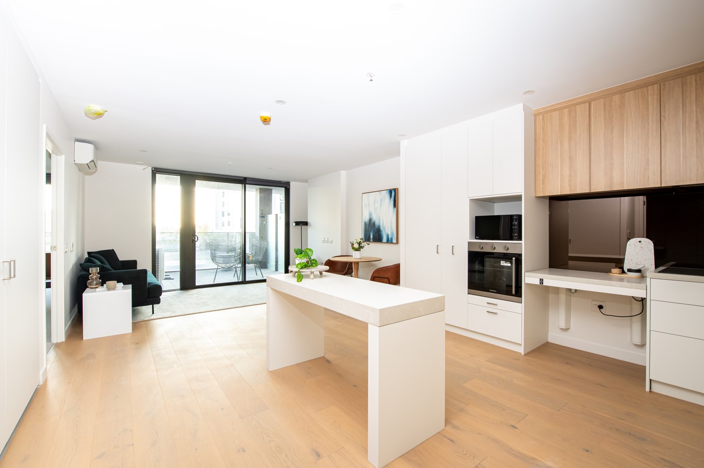 Union Quarter MTA Apartments - High Physical Support — Home image 2