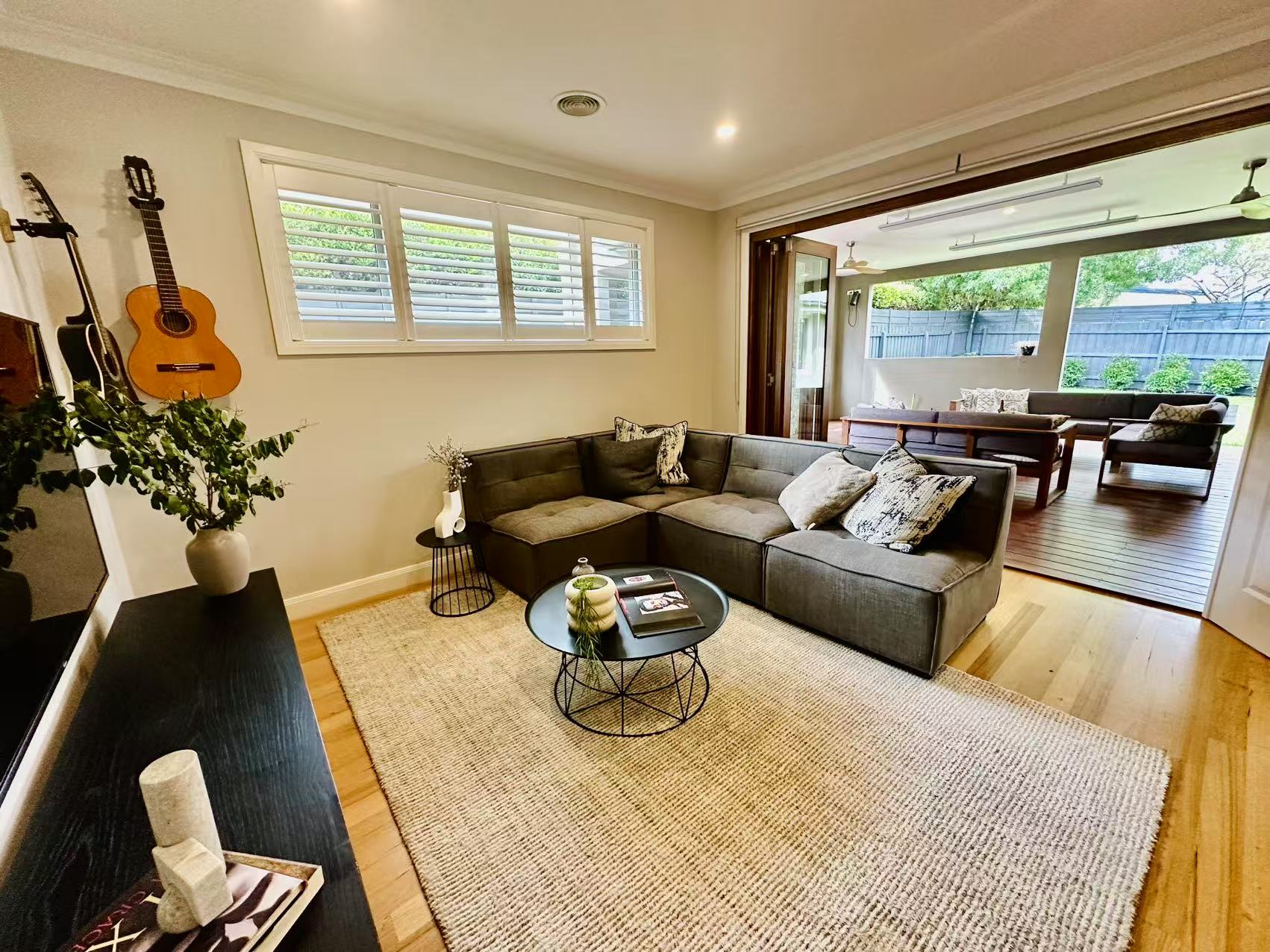 Modern & Spacious SIL Home: Offering Elegance, Space and Ultimate Comfort — Home image 15