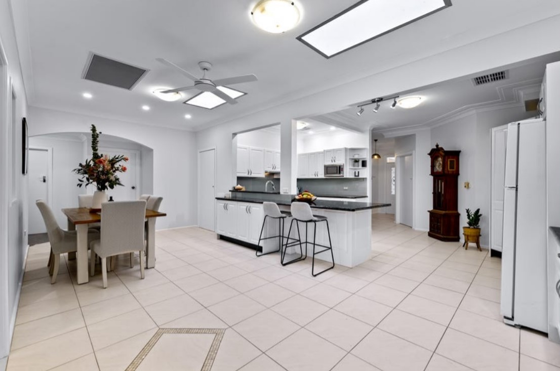 Emu Plains — Home image 6