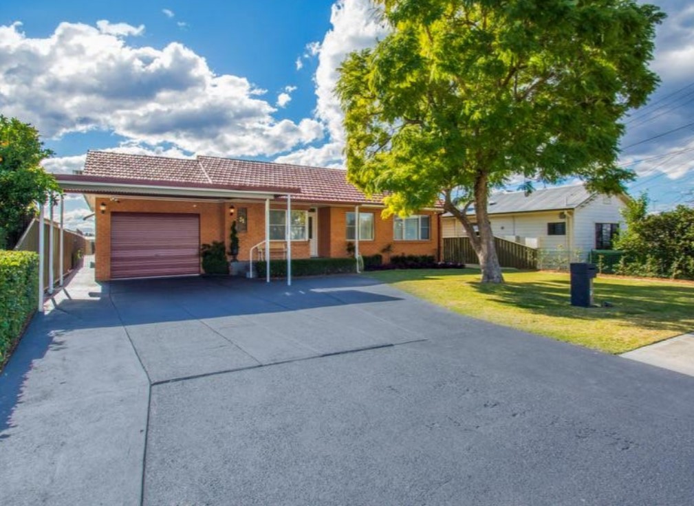 Emu Plains — Home image 8