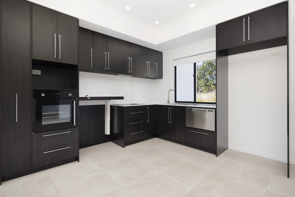 Redbank Plains, Brand-New Private HPS SDA Villa, 1:2/1:3 Shared Supports + OOA