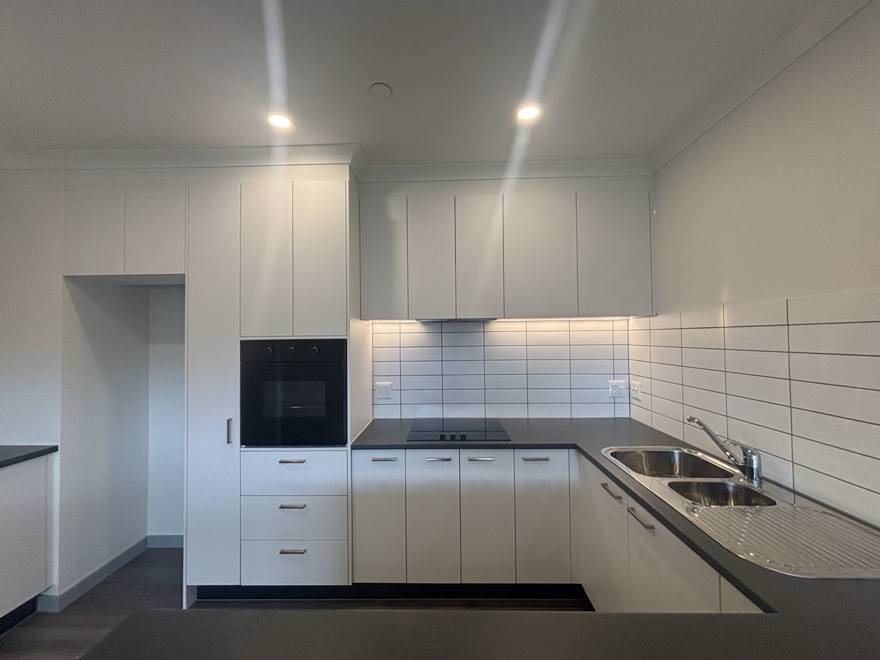New 1 Resident Villa - SDA Robust — Home image 3