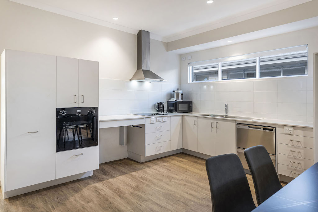 Sophisticated SDA High Physical Home in Baldivis — Home image 17