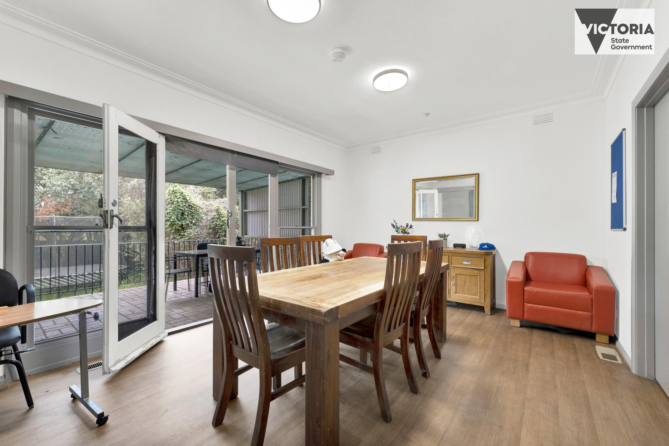 Welcoming home in the leafy suburb of Camberwell — Home image 4