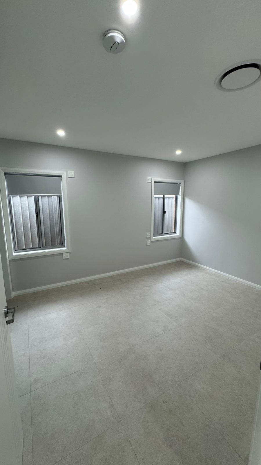 BRAND NEW - 3 Resident + 1 OOA HPS Home in OAKVILLE (WINDSOR) — Home image 11