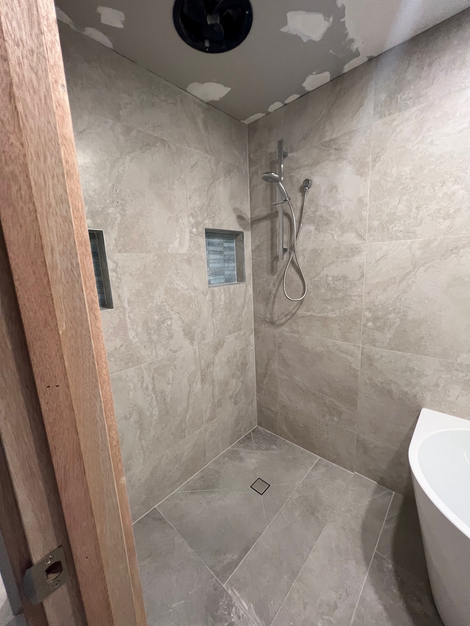 Accessible SIL Accommodation with Two Vacant Rooms on Adams Road, Craigmore — Home image 5