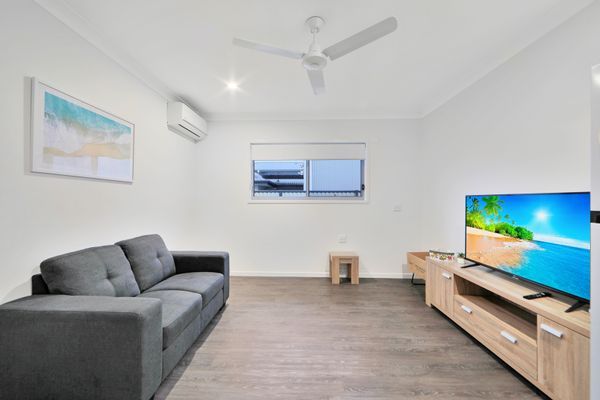 Bedroom available in 3HPS + OOA + Media Room home in Urraween — Home image 7