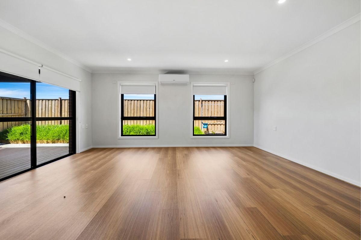 Modern 3-Bedroom HPS - Fegent Road, Tarneit VIC — Home image 3
