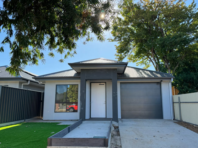 IMMACULATE SDA Home - 3 bedrooms Available with OOA- Elizabeth North in Elizabeth North