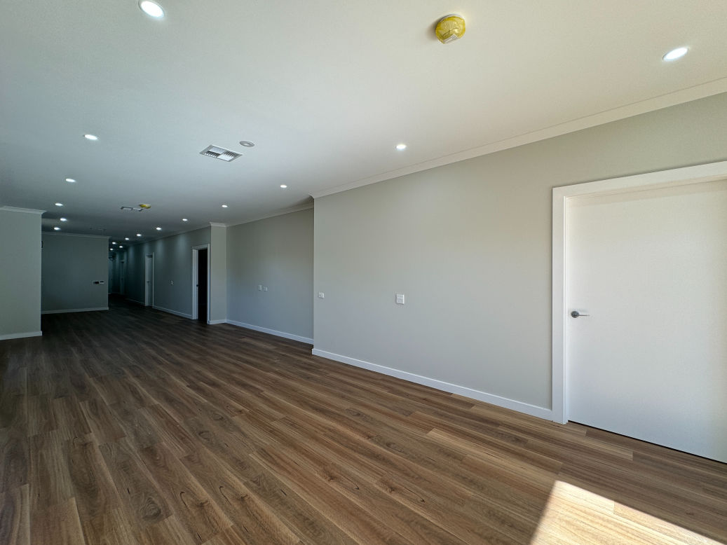 IMMACULATE SDA Home - 3 bedrooms Available with OOA- Elizabeth North — Home image 3