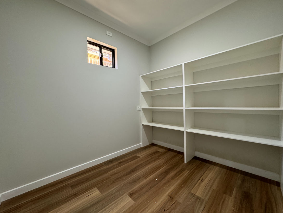 IMMACULATE SDA Home - 3 bedrooms Available with OOA- Elizabeth North — Home image 13