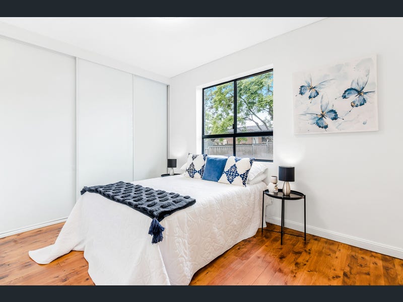 Safe and Supportive Living for People with Complex Mental Health — Home image 5