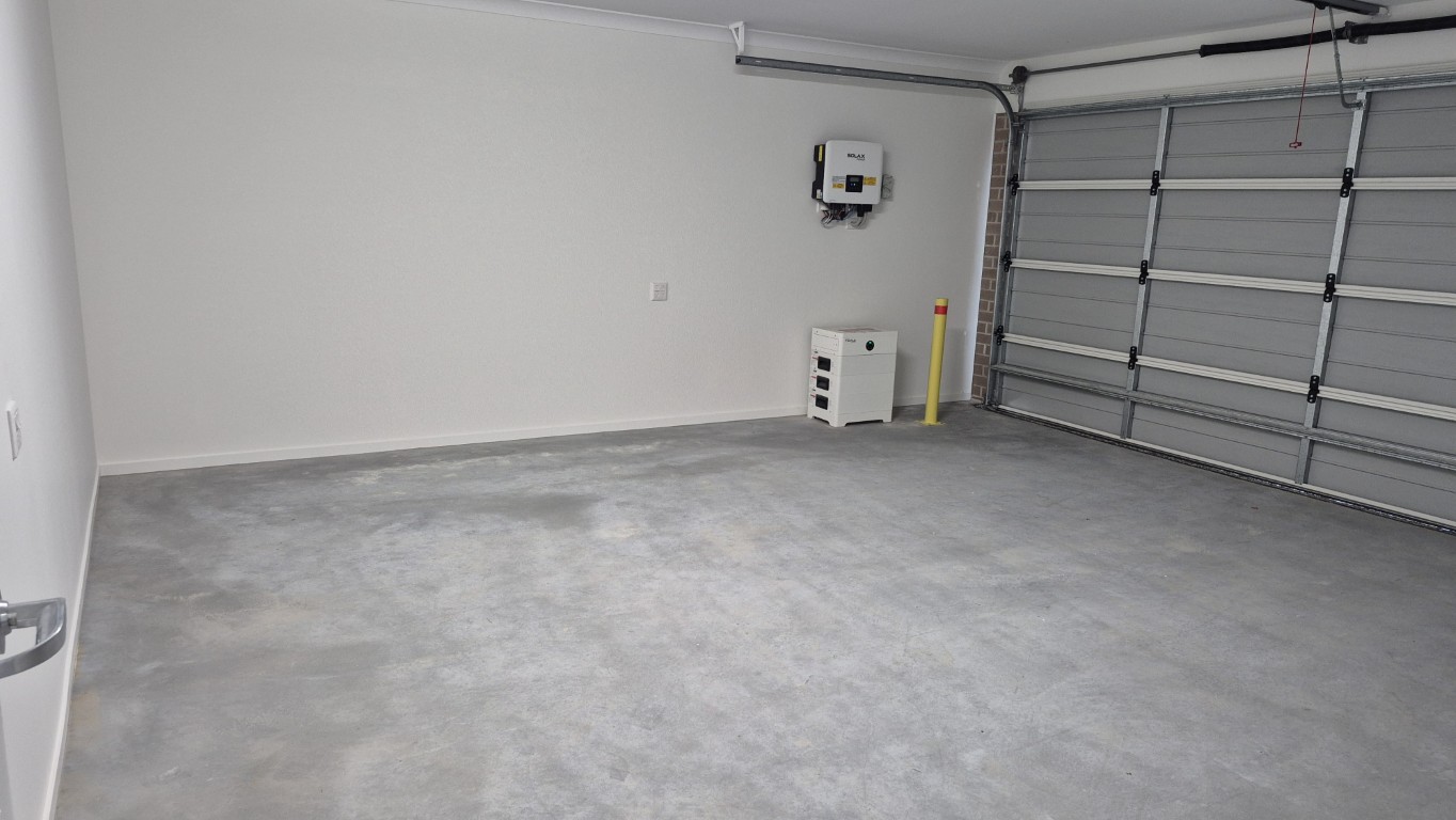 3 BR HPS SDA Home with OOA Room & Appendix H – Victoria Point — Home image 9