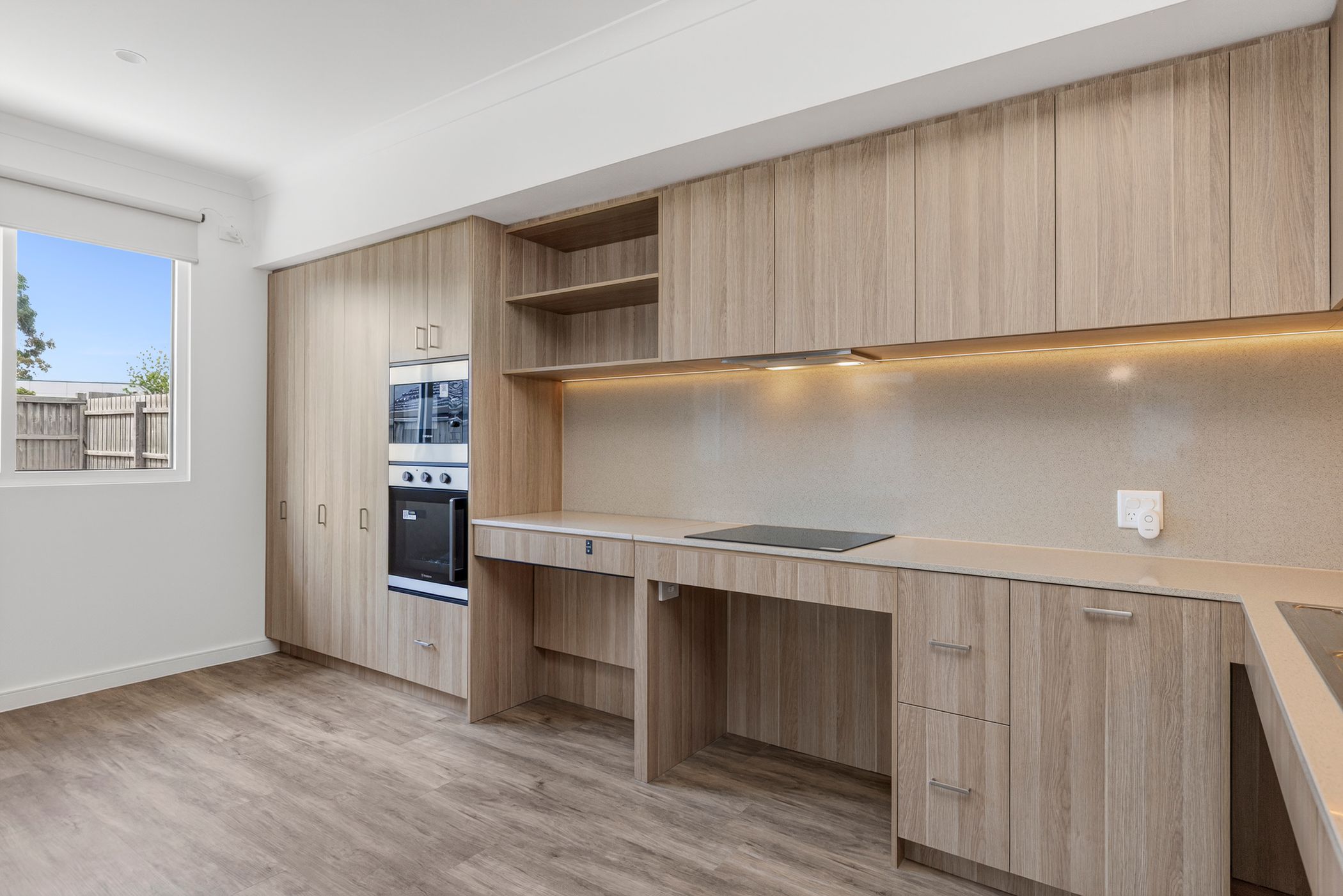 Ti-Tree Crescent, Seaford — Home image 2