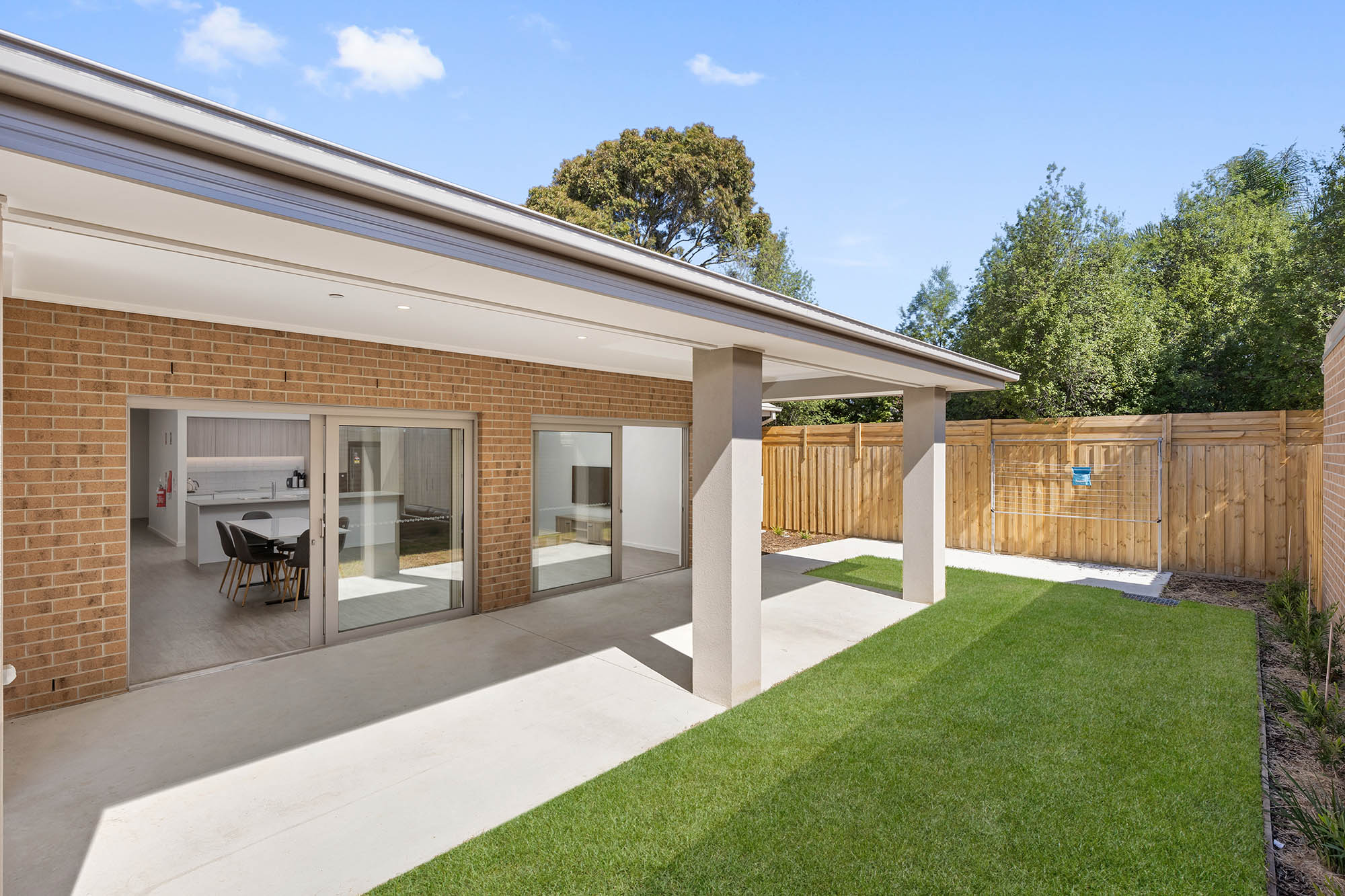 Superbly located in Knoxfield! — Home image 7